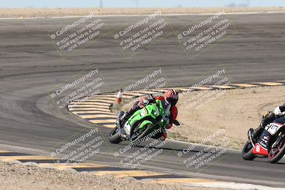 media/Oct-30-2025-Racers Edge (Thu) [[dabbdaf680]]/3-B Group/Session 2 (Bowl Exit)/